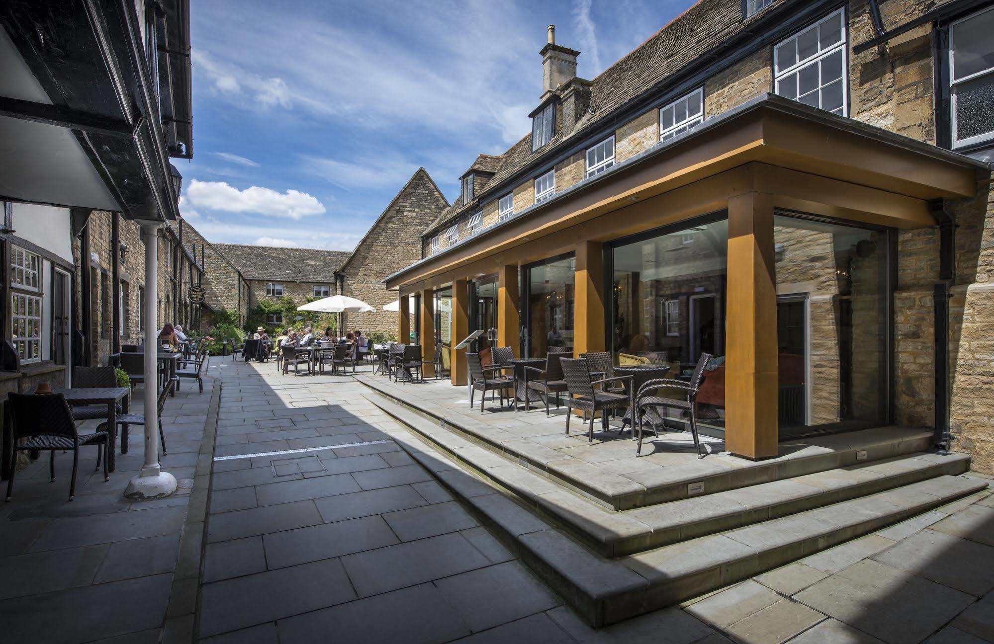 The Talbot Hotel, Oundle , Near Peterborough Екстер'єр фото
